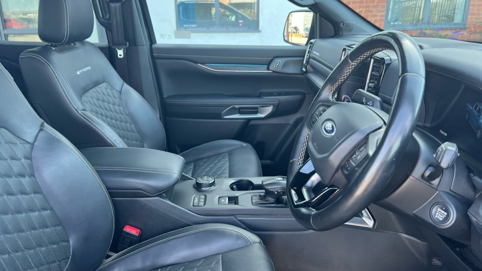 Ford Ranger Wildtrak Silver #12