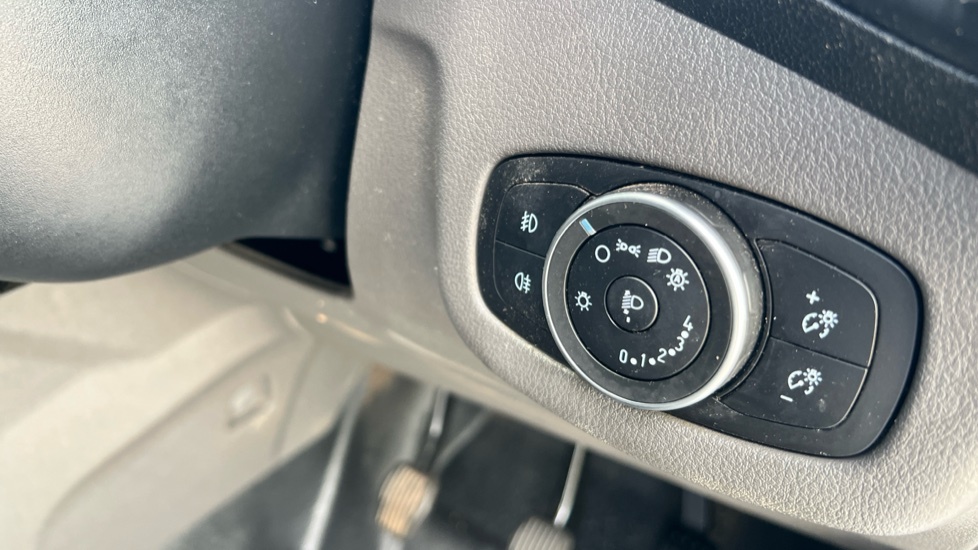 Ford Transit Connect 250 1.5 Ecoblue 100Ps L1 Active Silver #34