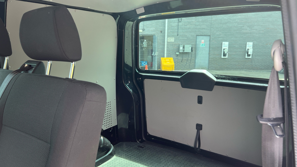 Volkswagen Transporter Mpv Blue #9