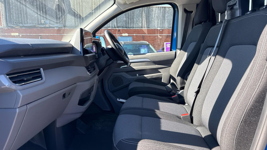 Volkswagen E-Transporter Volkswagen Transporter T32 Swb Elect 160Kw 65Kwh C  #2