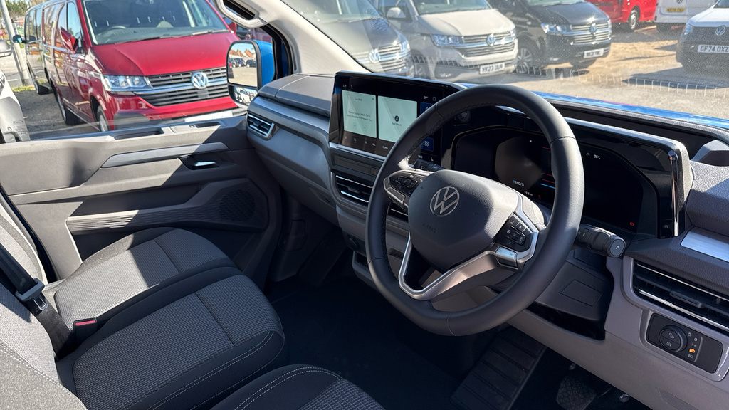 Volkswagen E-Transporter Volkswagen Transporter T32 Swb Elect 160Kw 65Kwh C  #6