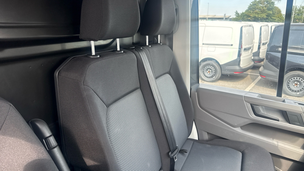 Volkswagen Crafter Commerce Plus Red #17