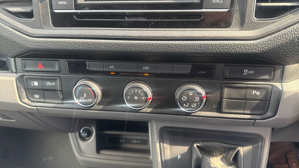 Volkswagen Crafter Commerce Plus Red #13