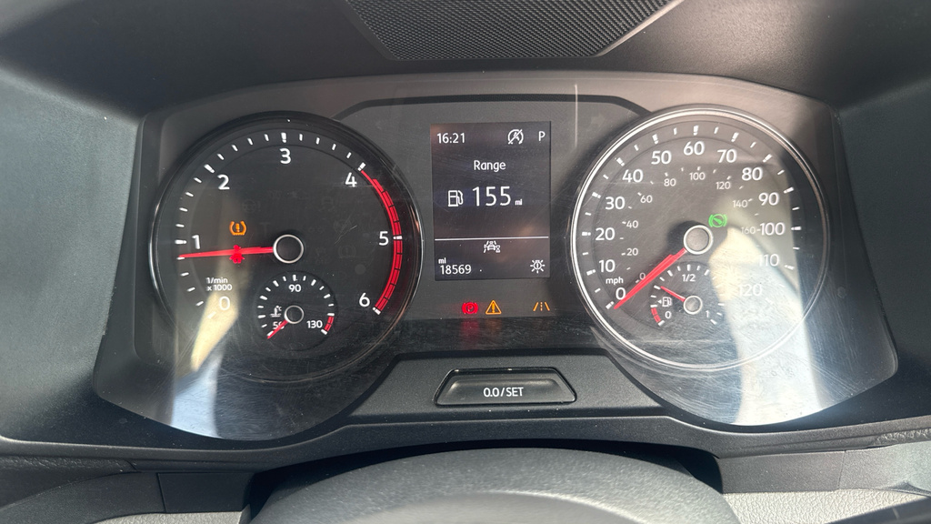 Volkswagen Crafter Commerce Plus Red #15