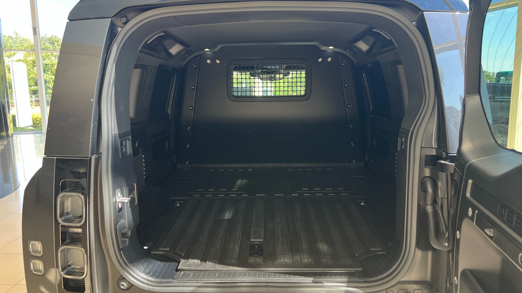 Land Rover Defender 3.0 X-dynamic Hse Mhev 295 Bhp Black #10