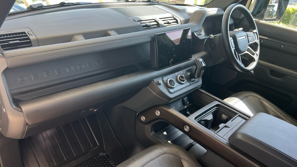 Land Rover Defender 3.0 X-dynamic Hse Mhev 295 Bhp Black #23