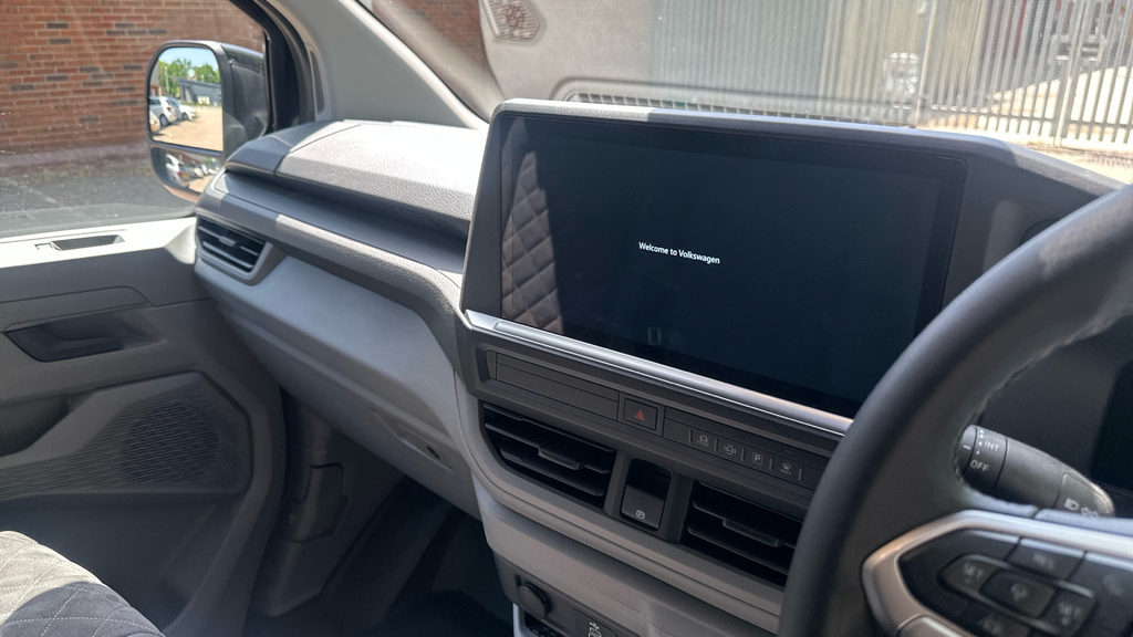 Volkswagen Transporter Commerce Plus #12