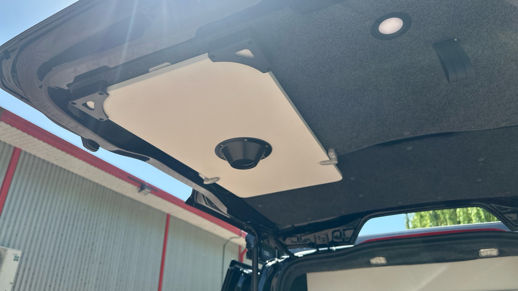 Volkswagen Transporter Commerce Plus #63