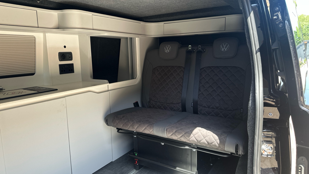 Volkswagen Transporter Commerce Plus #9