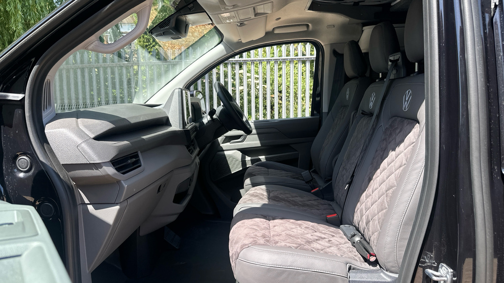 Volkswagen Transporter T32 Panel Van Commerce Pro Swb 150 Ps 2.0 Tdi 8Sp #2