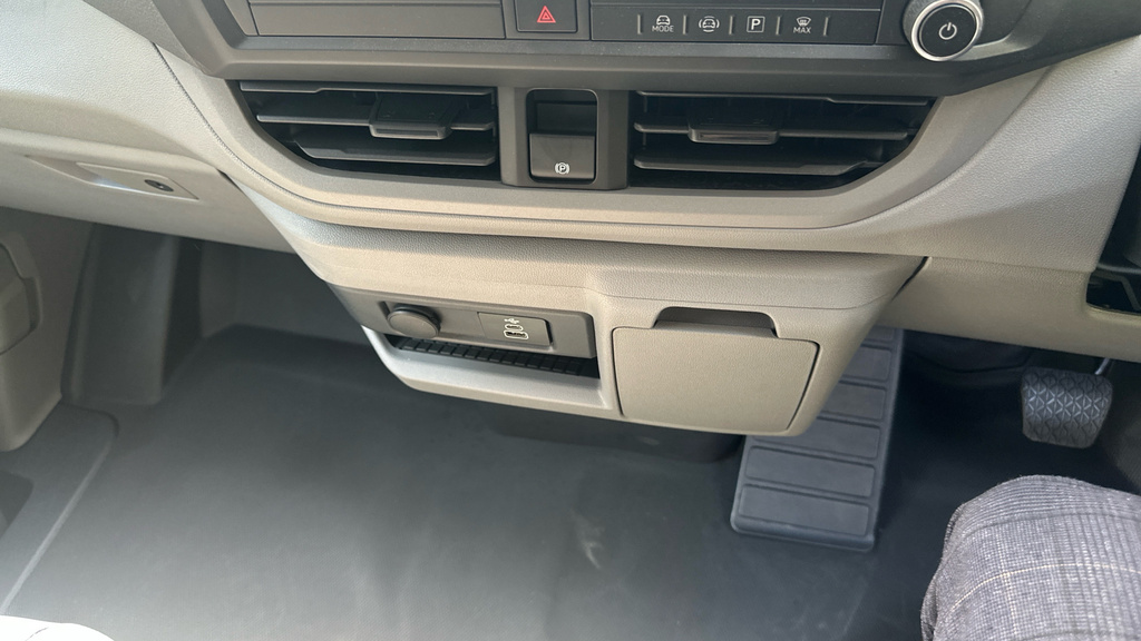 Volkswagen Transporter Commerce Plus #14