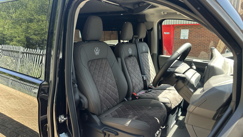 Volkswagen Transporter Commerce Plus #70