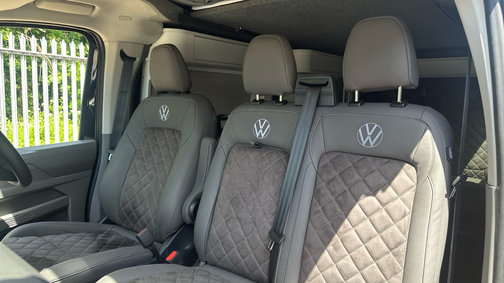 Volkswagen Transporter Commerce Plus #17