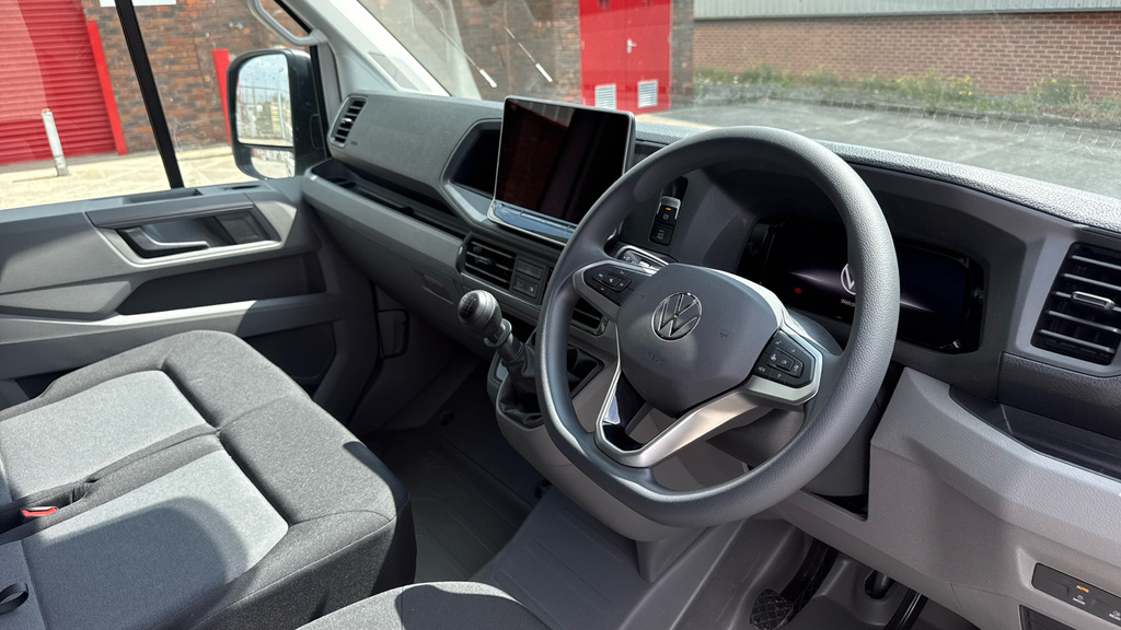 Volkswagen Crafter Cr35 Panel Van Commerce Lwb 140 Ps 2.0 Tdi 6Sp Man White #6