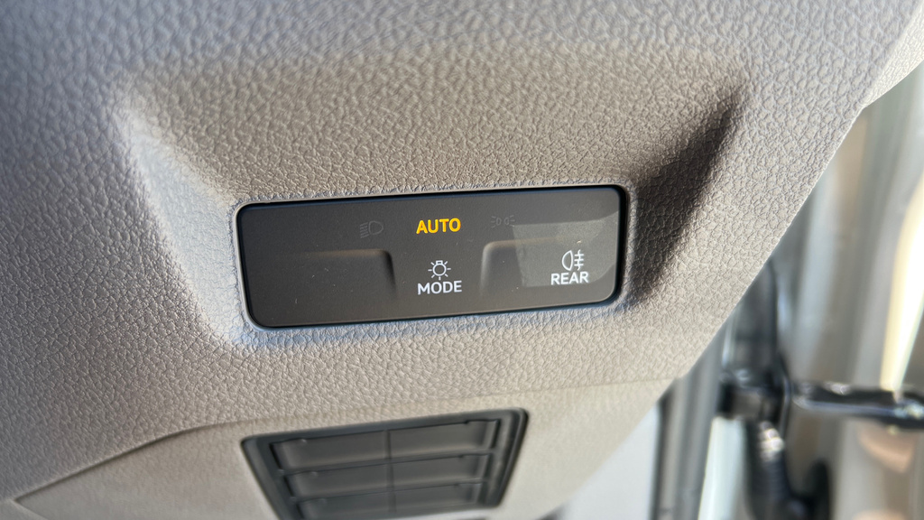 Volkswagen Crafter Cr35 Panel Van Commerce Plus Mwb 163 Ps 2.0 Tdi 8S Grey #27