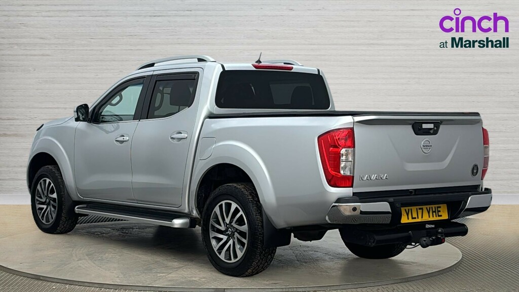 Nissan Navara Navara Double Cab Pick Up Tekna 2.3Dci 190 4Wd Aut Silver #5