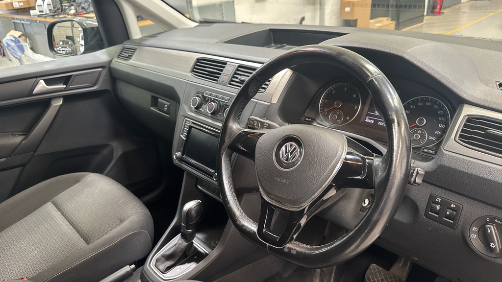 Volkswagen Caddy Maxi Life Caddy Maxi Life 2.0 Tdi 150 Dsg Grey #6