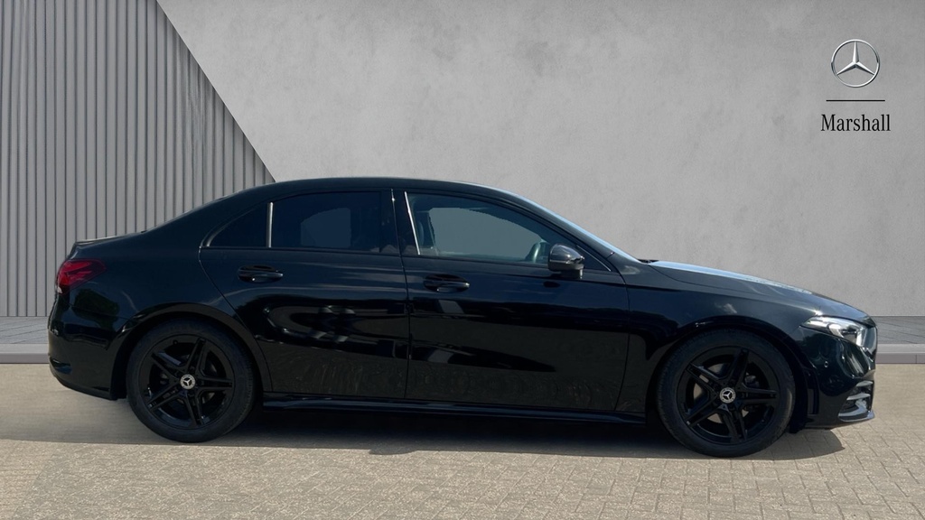 Mercedes-Benz A Class A Class A180 Amg Line Executive LV22UZC Black #4