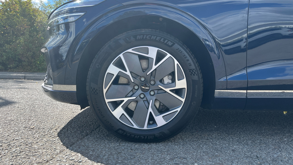 Genesis GV70 Gv70 360Kw Pure 84Kwh Awd Blue #4