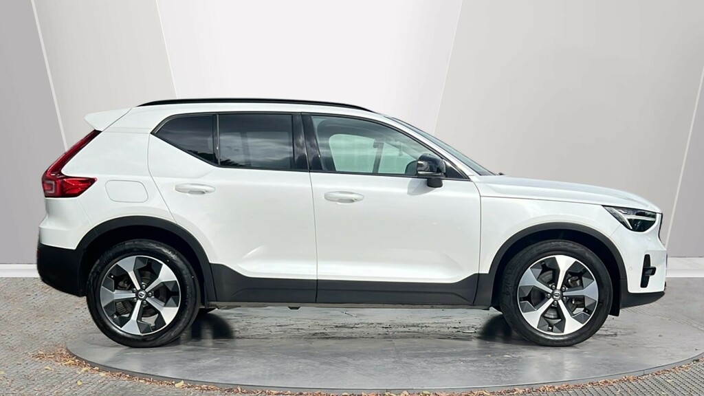 Volvo XC40 Xc40 2.0 B4p Ultimate Dark CF72YHW White #3