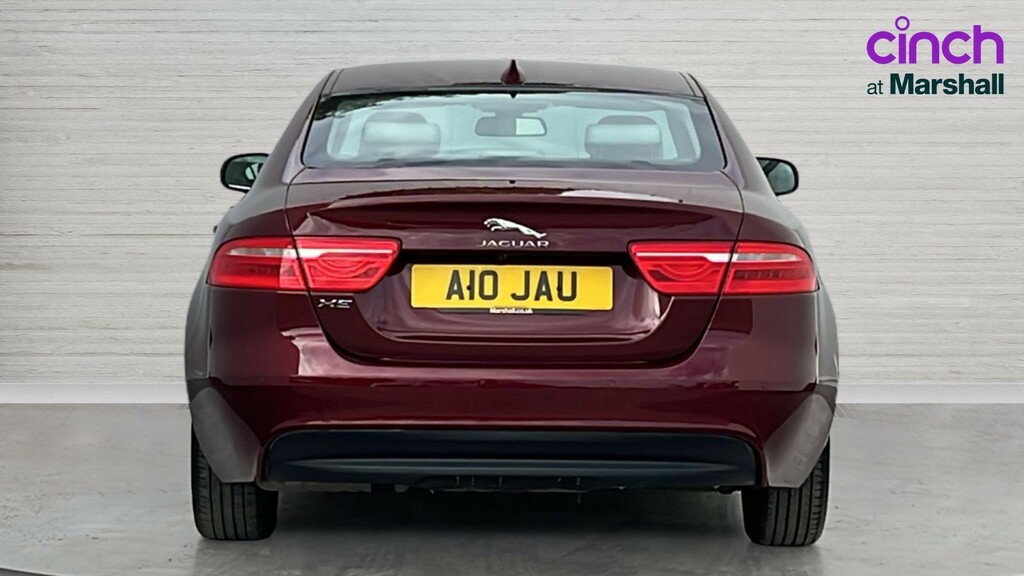 Jaguar XE Xe 2.0D Portfolio A10JAU Red #4