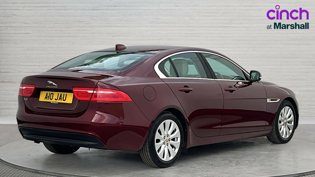 Jaguar XE Xe 2.0D Portfolio A10JAU Red #3