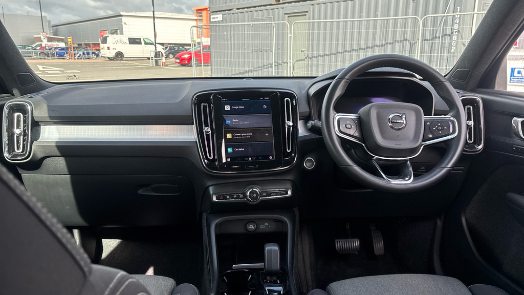 Volvo XC40 Xc40 2.0 B4p Plus Dark Awd FX72HBC Black #5