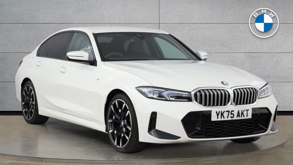 BMW 3 Series 3 Series 320I M Sport Step White
