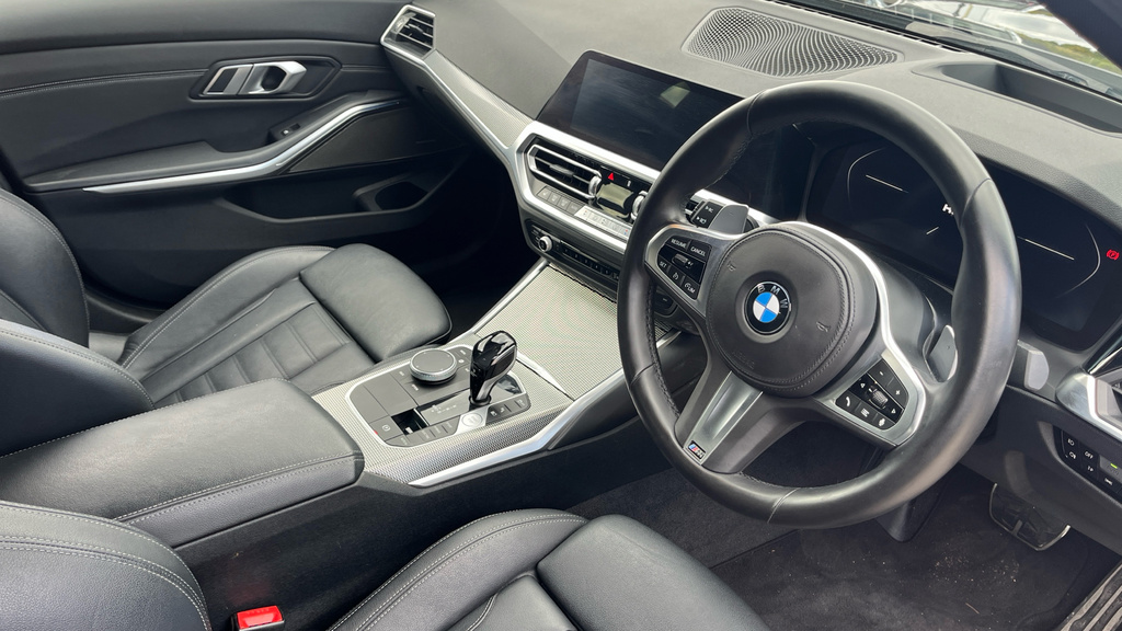 BMW 3 Series 3 Series 330E M Sport Step HG21NFL Black #6