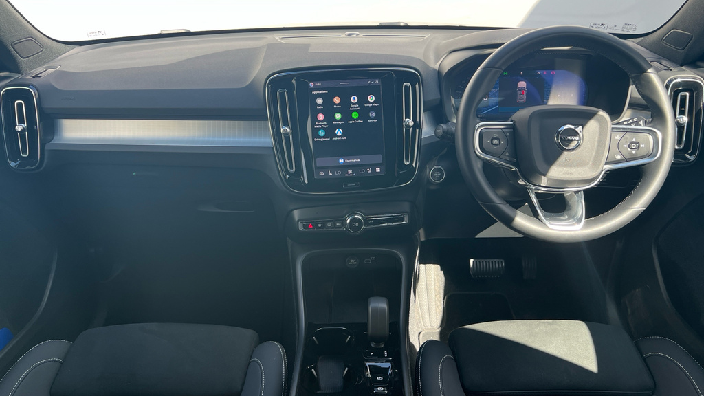 Volvo XC40 Xc40 2.0 B4p Plus Dark RO75TXL Black #5