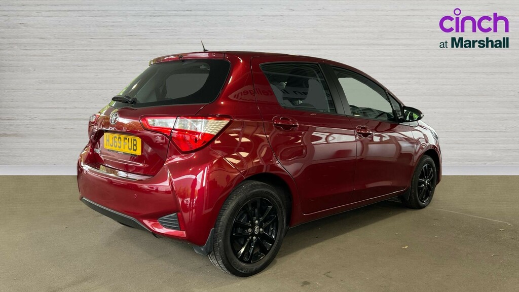 Toyota Yaris Yaris 1.5 Vvt-i Icon Tech Red #3
