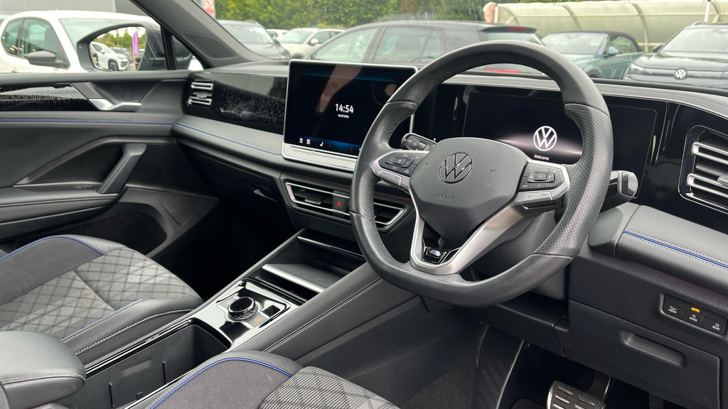 Volkswagen Tiguan Tiguan 1.5 Etsi 150 R-line Dsg Grey #6