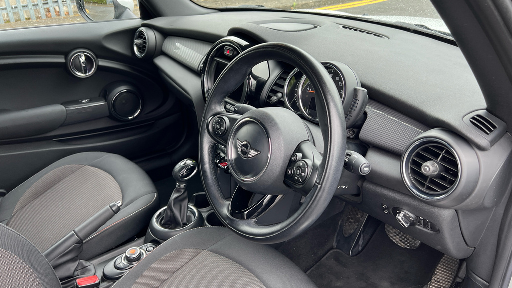 Mini Convertible Convertible 1.5 Cooper Pepper Pack White #6