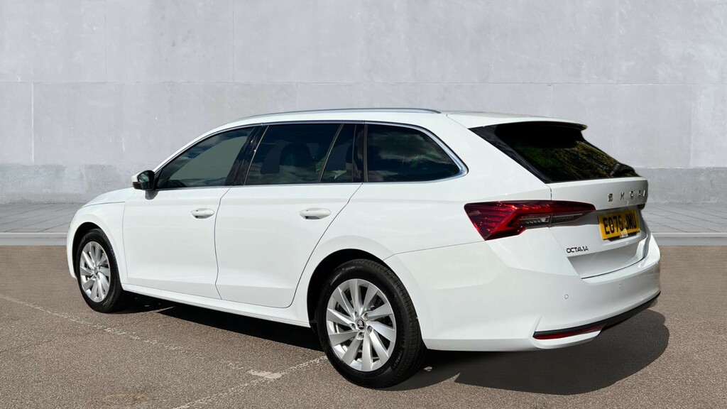Skoda Octavia Octavia 1.5 Tsi 150 E-tec Se L Dsg EO75JMU White #3
