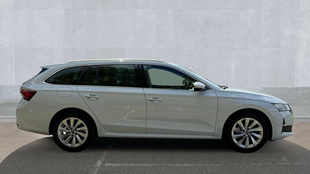Skoda Octavia Octavia 1.5 Tsi 150 E-tec Se L Dsg EO75JMU White #4