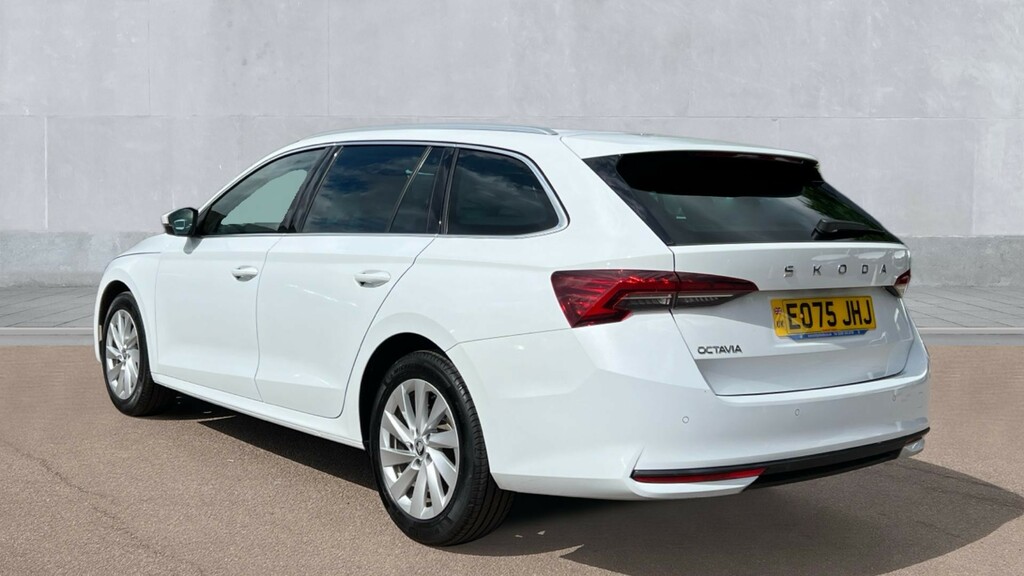 Skoda Octavia Octavia 1.5 Tsi 150 E-tec Se L Dsg EO75JHJ White #3
