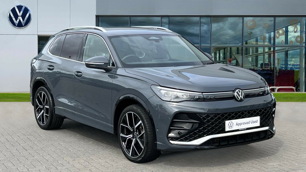 Volkswagen Tiguan Tiguan 1.5 Etsi 150 R-line Dsg Grey