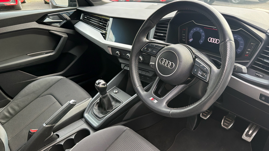 Audi A1 A1 25 Tfsi S Line HJ69ZFH Black #6