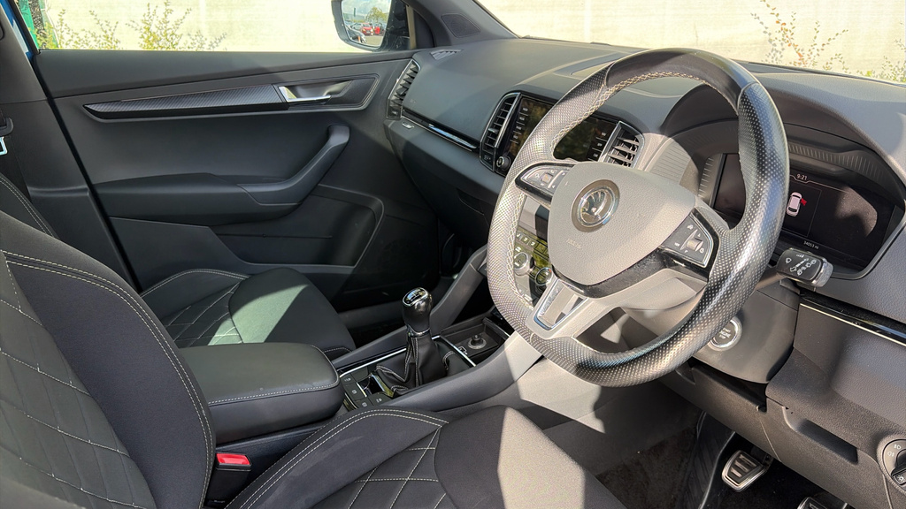 Skoda Karoq Karoq 1.5 Tsi Sport Line Blue #6