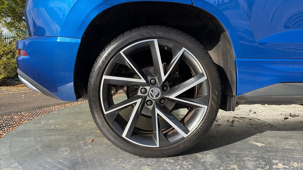Skoda Karoq Karoq 1.5 Tsi Sport Line Blue #5