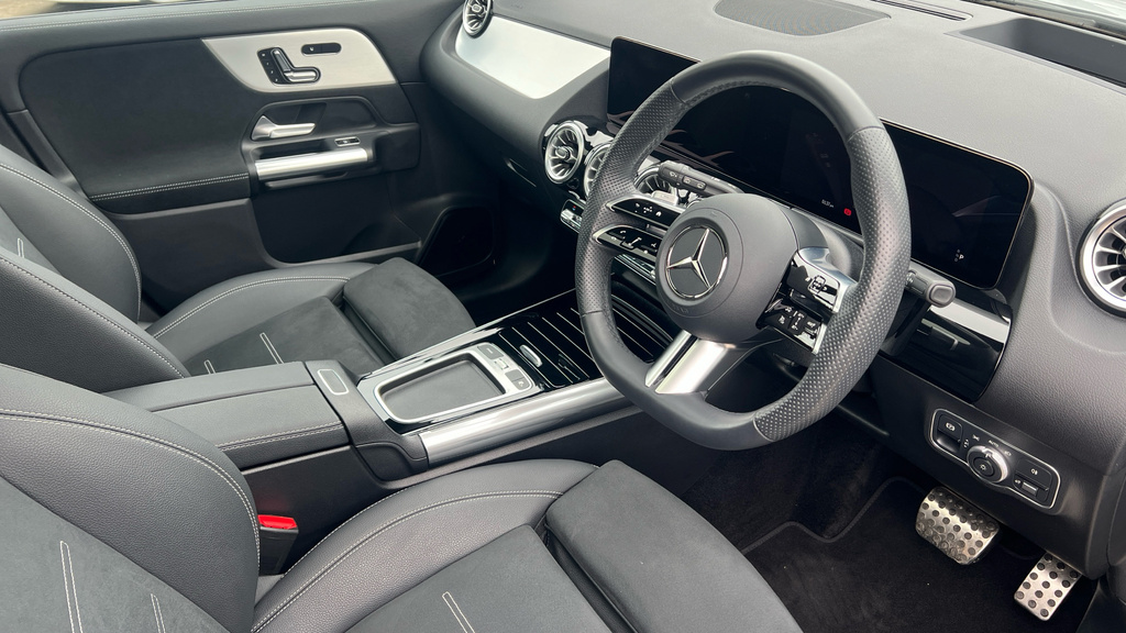 Mercedes-Benz GLA Class Gla 220D 4Matic Amg Line Premium Plus KR75DYV Grey #3