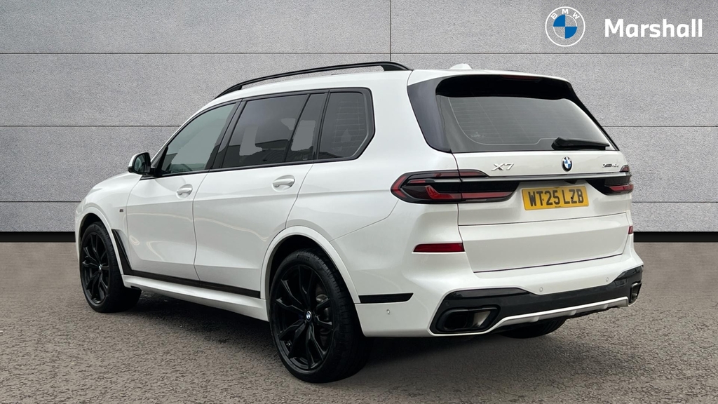 BMW X7 X7 Xdrive40d Mht M Sport Step WT25LZB White #2
