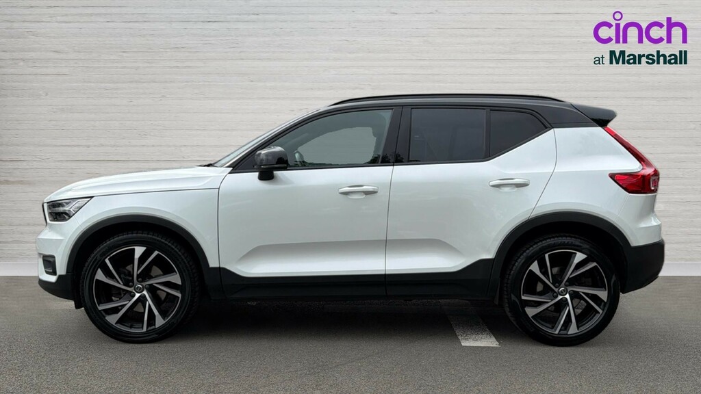 Volvo XC40 Xc40 2.0 B4p R Design Pro SL70XAV White #6
