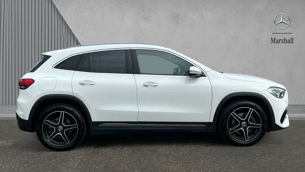 Mercedes-Benz GLA Class Gla 250E Amg Line Premium HD23SSV White #4