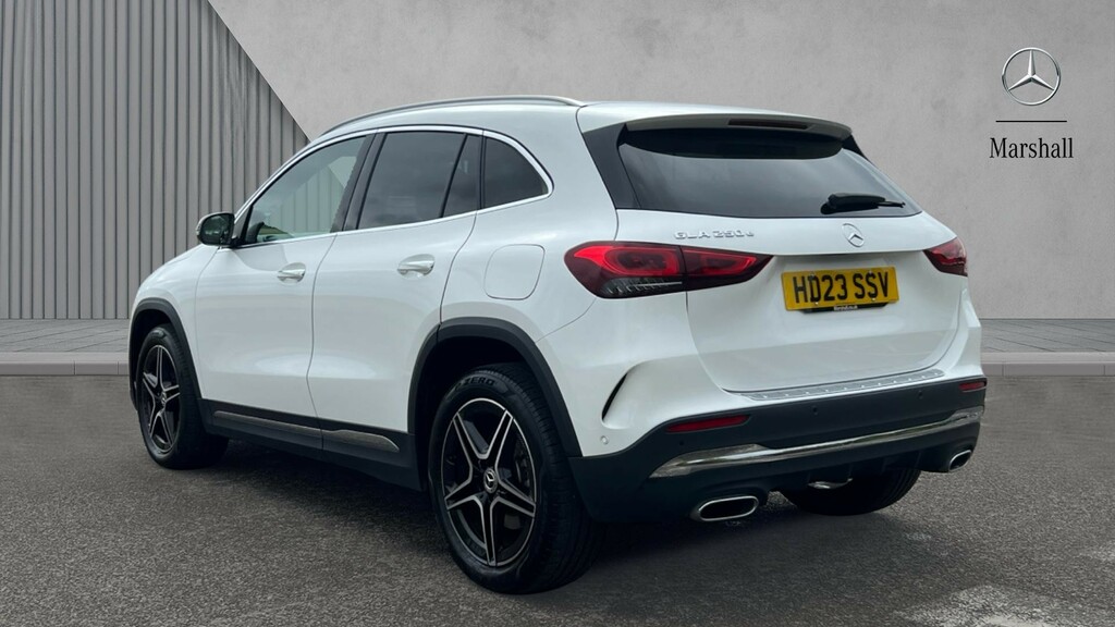 Mercedes-Benz GLA Class Gla 250E Amg Line Premium HD23SSV White #2