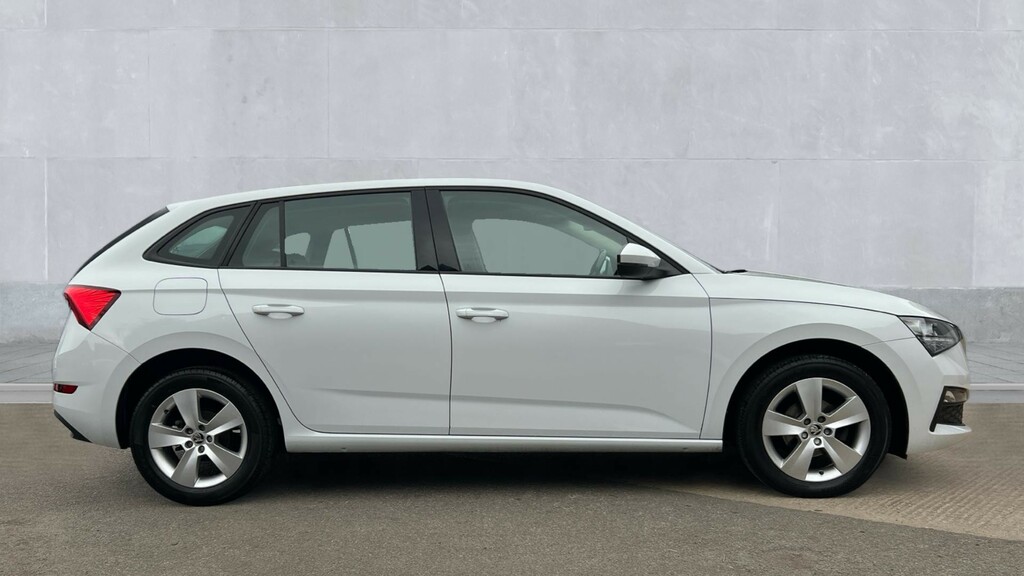 Skoda Scala Scala 1.0 Tsi 95 Se OY73KZS White #4