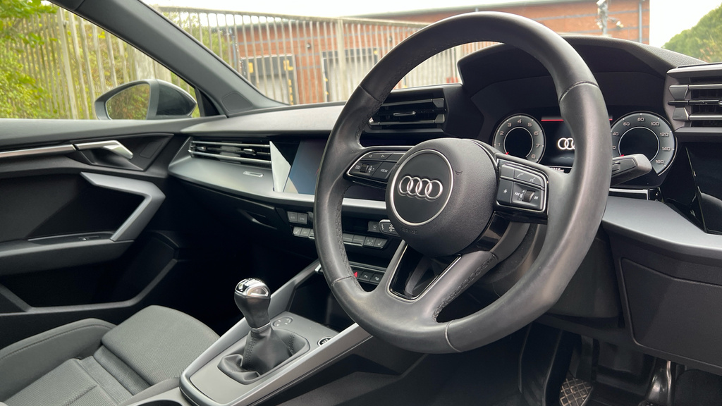 Audi A3 A3 30 Tfsi Sport GF74TYH Black #6