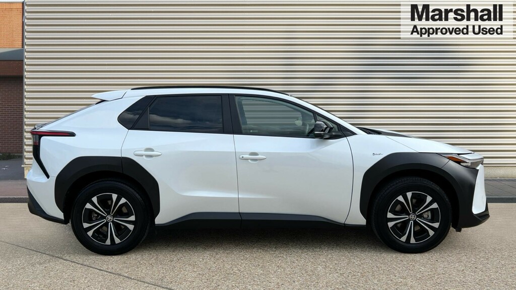 Toyota bZ4X Bz4x 150Kw Motion 71.4Kwh 11Kw White #2