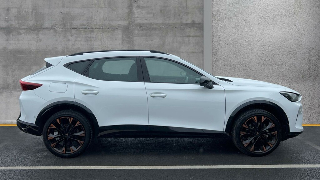 Cupra Formentor Formentor 1.5 Etsi 150 V3 Dsg KY75EUO White #4