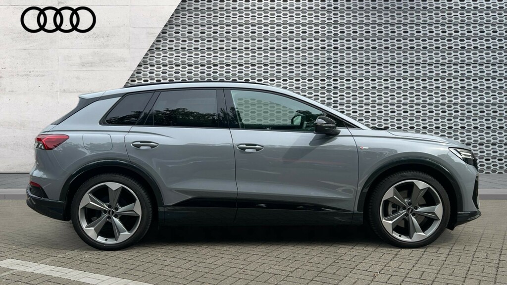 Audi Q4 E Tron Q4 210Kw 45 82Kwh Black Edition GN25YFK Grey #4